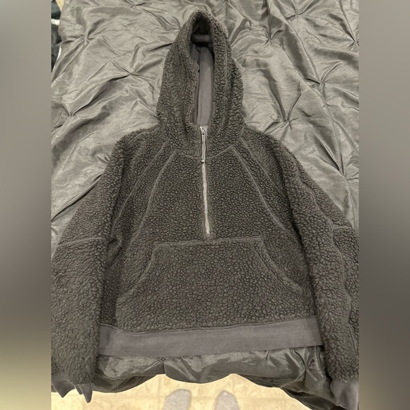Lululemon Scuba Sherpa 1/2 zip - Picture 1 of 5